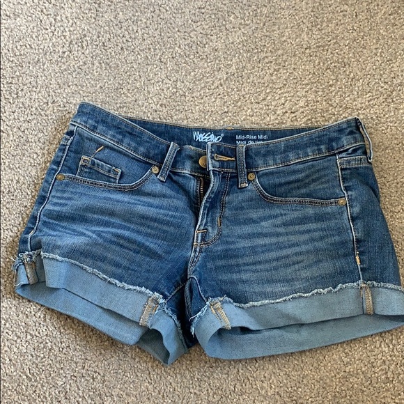 Mossimo denim shorts Clearance